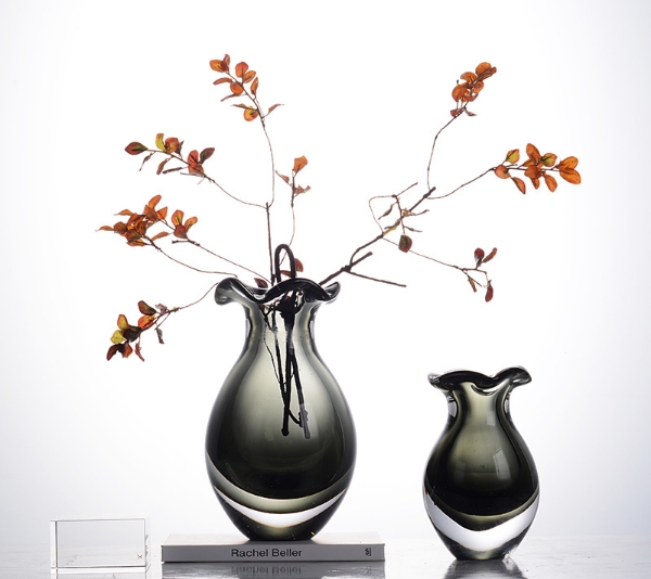 Picture of Loyal Vase S